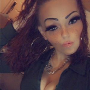 Meet your Posher, Aimee